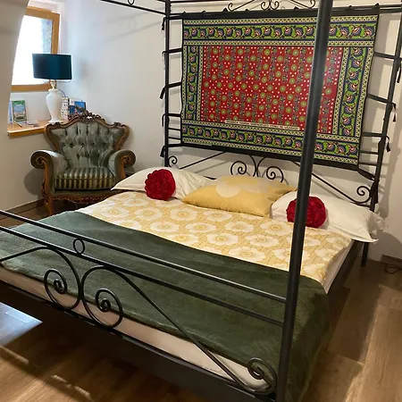 Modry Dom Apartmán *